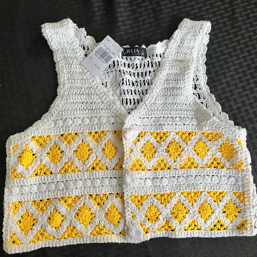 Boho Crochet top white and yellow